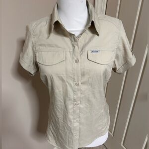 Columbia Women's Tan Short Sleeve Shirt